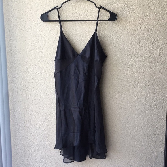 Victoria's Secret silk/mesh slip - Picture 3 of 4